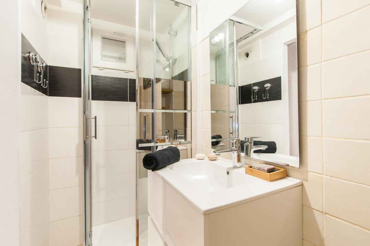 Beautiful Renovated Studio With View- Old Hyères Exterior foto